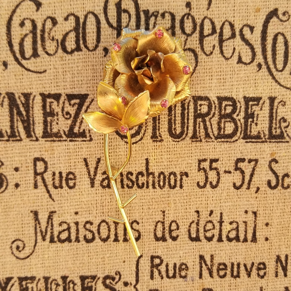 Vintage Princess Pride Creations 12k gf Rose brooch with pink stones